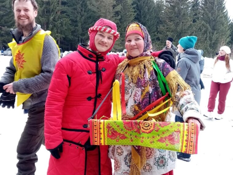 Мастеров и мастериц, кто производит что-то своими руками, на ярмарку! — фото 1